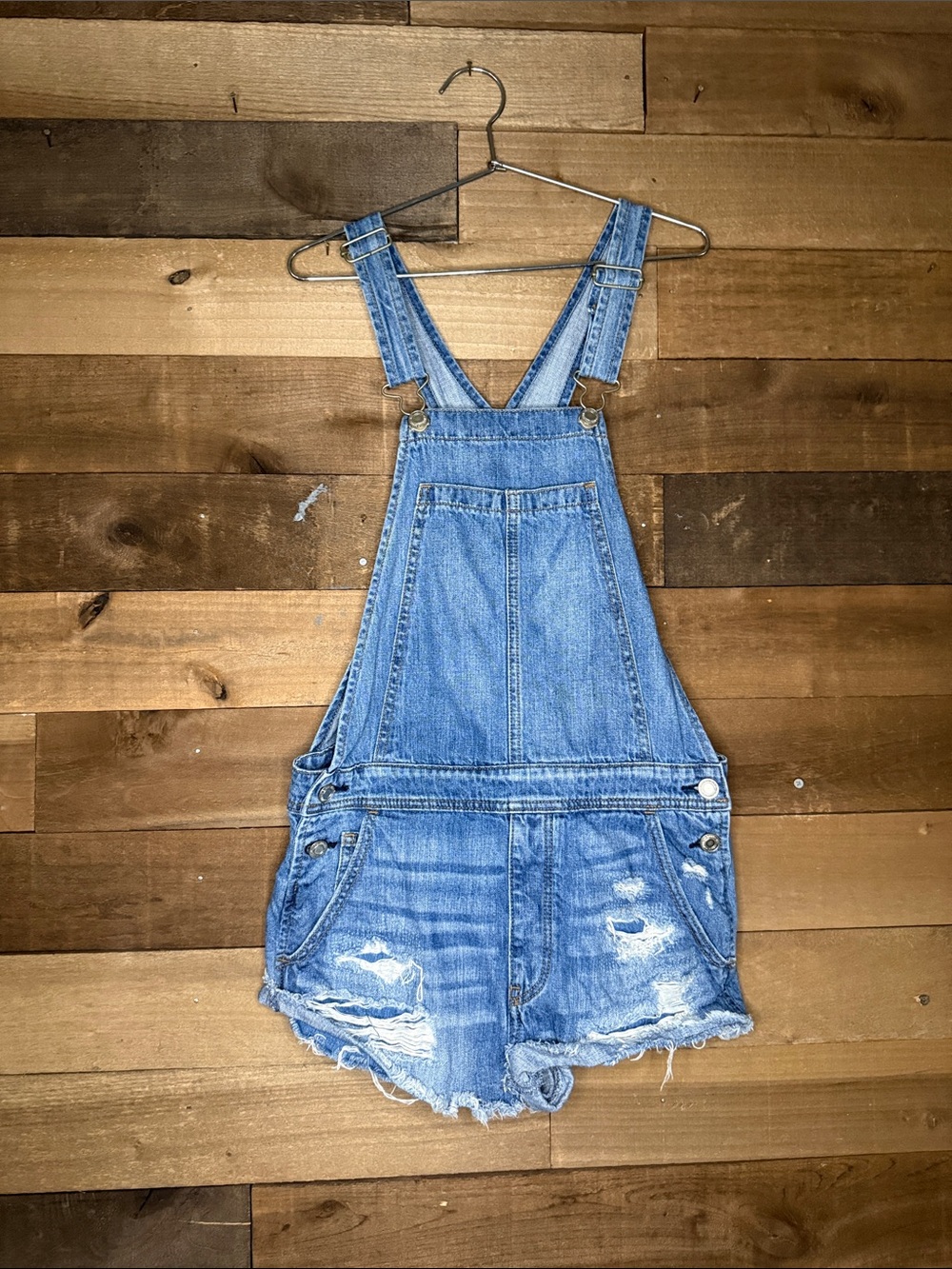 American Eagle Outfitters Light Blue Distressed Denim Short Overalls